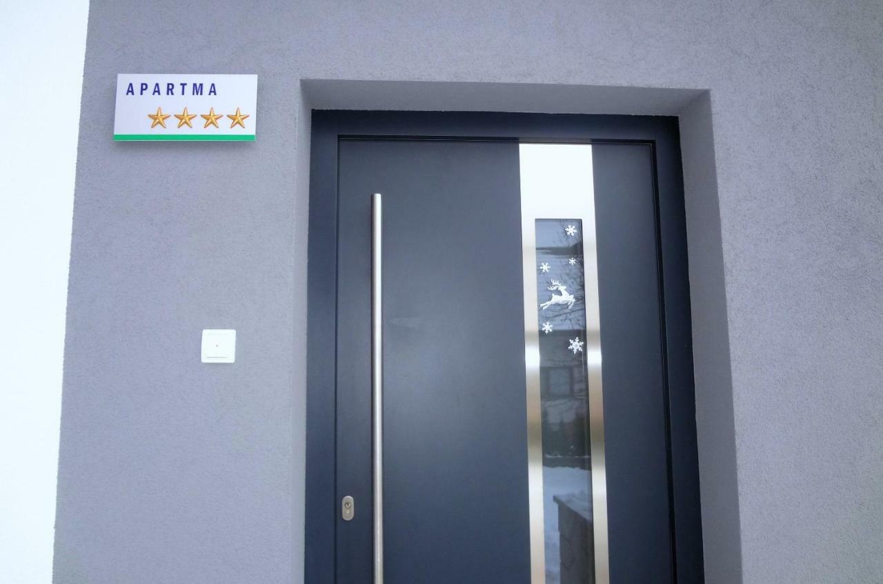 Fine Apartment Zirovnica